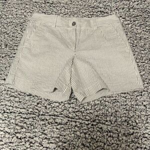 LOFT Striped Shorts, Grey and‎ White size 6